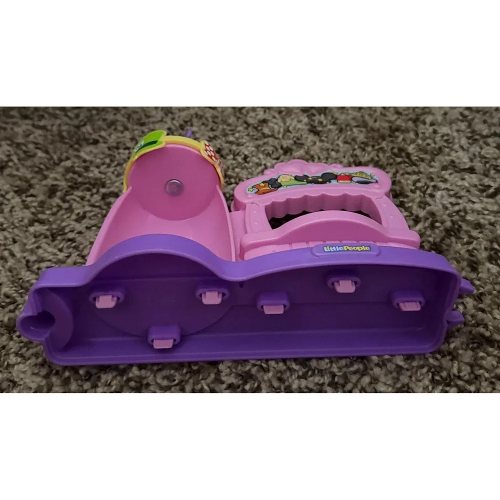 Fisher-Price Little People -Disney Alice's Mad Hatter Shop Playset